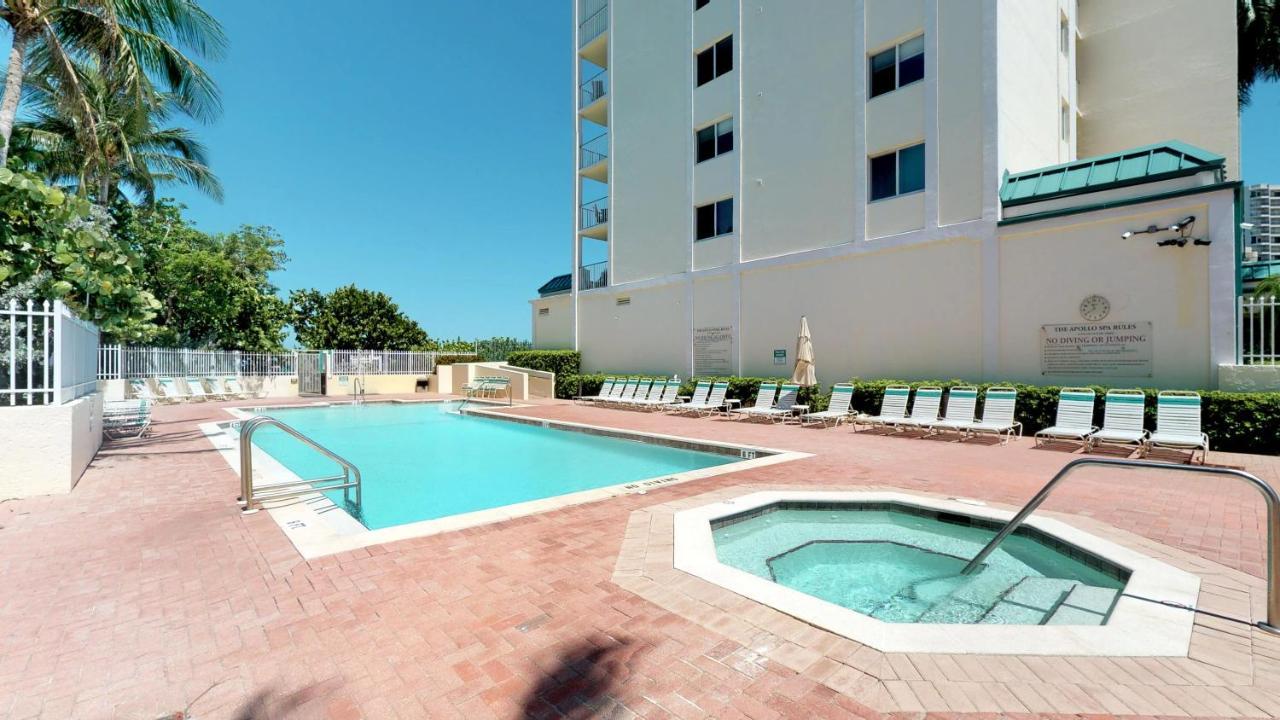 Totally Renovated Beachfront Condo At Apollo! Marco Island Exterior photo